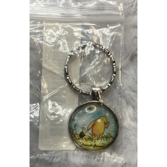 Winnie The Pooh And Piglet Keychain Friends Forever 1 Inch Round - Picture 1 of 4